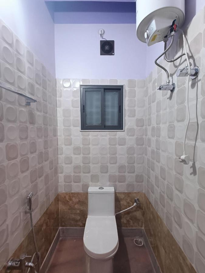 Ujjayanta Homestay Agartala Bagian luar foto