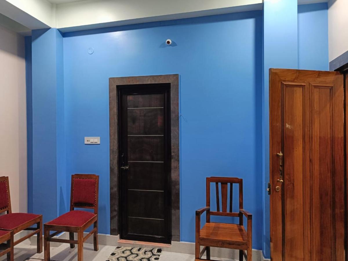Ujjayanta Homestay Agartala Bagian luar foto